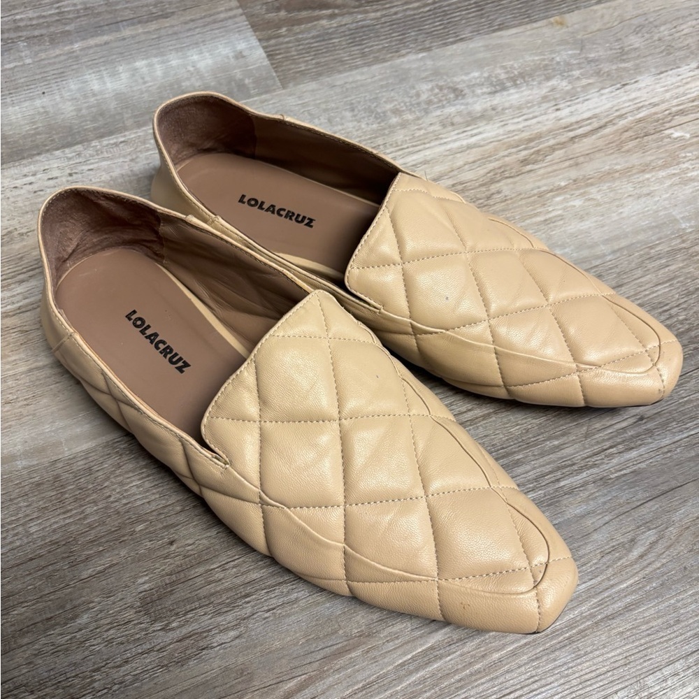 Anthropologie Lola Cruz Taupe Quilted Square Toe Driving Loafer